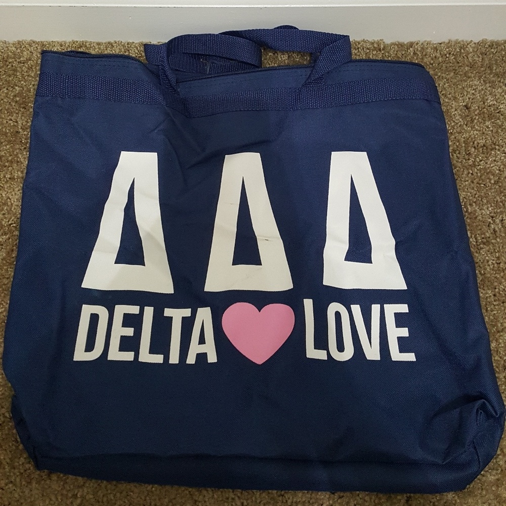 Tri Delta Tote